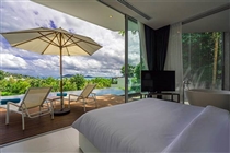 Master Bedroom - Stunning view